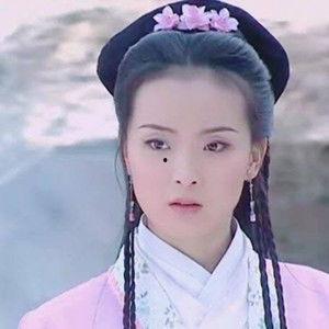 演员王艳个人资料,从古装美人到现代优雅，演艺生涯的多面风采